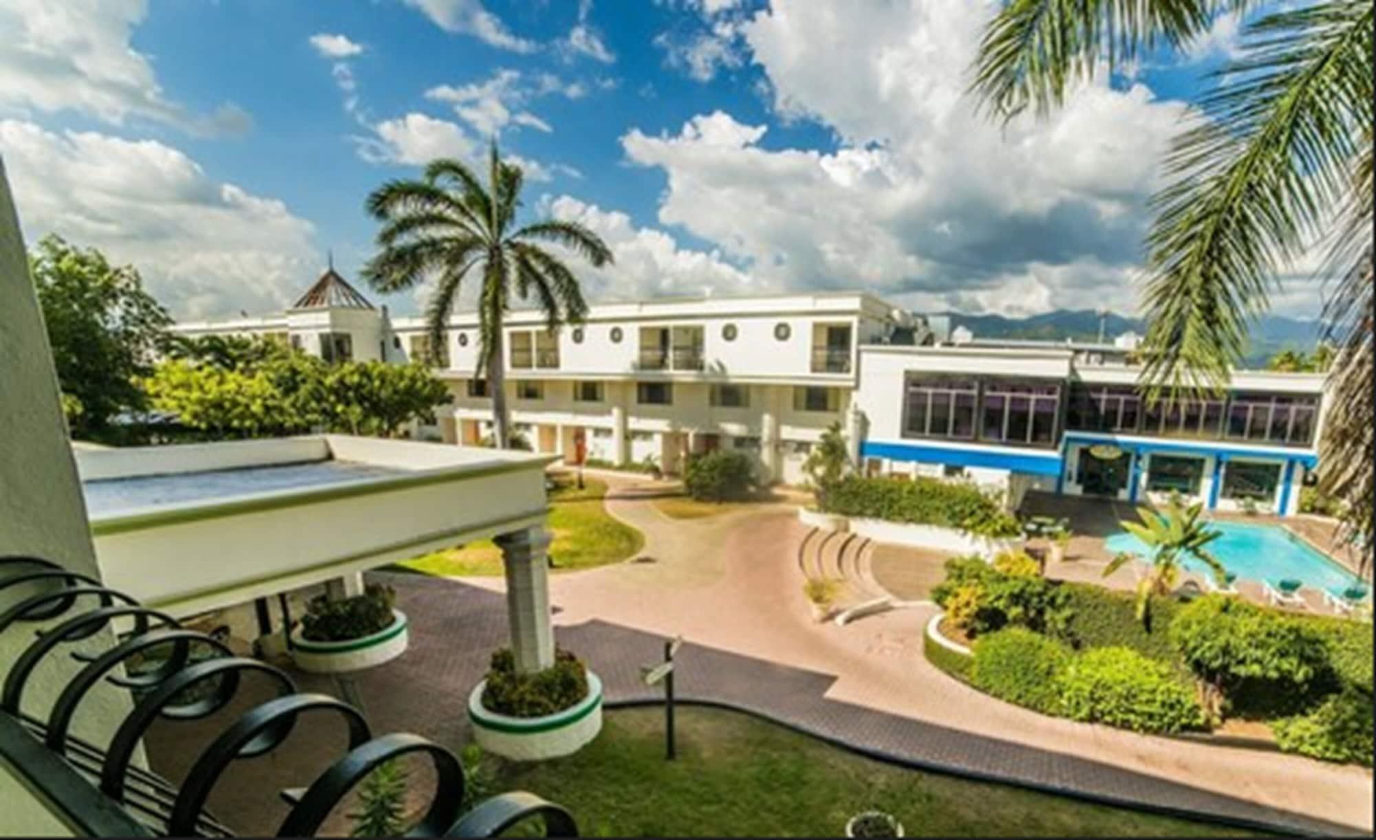 קינגסטון The Knutsford Court Hotel מראה חיצוני תמונה