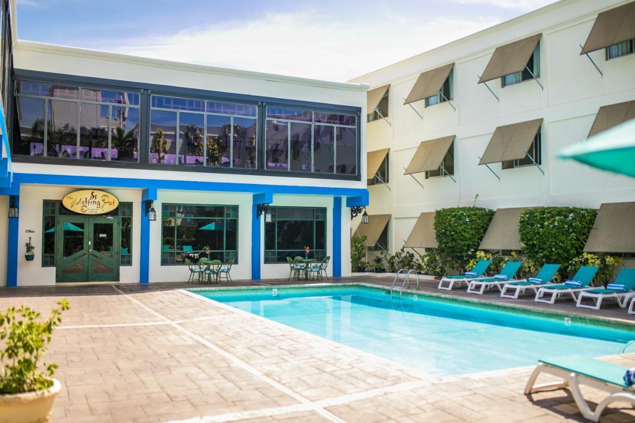 קינגסטון The Knutsford Court Hotel מראה חיצוני תמונה