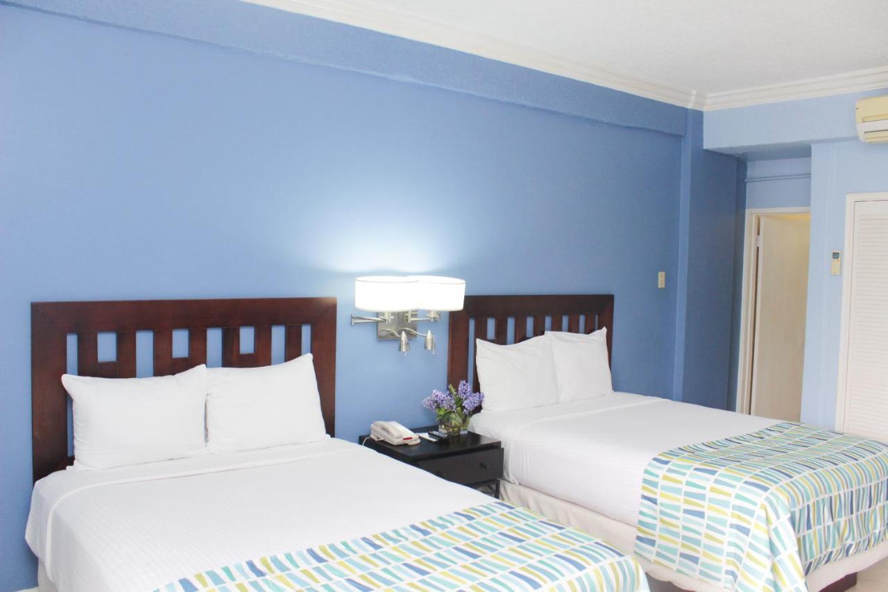 קינגסטון The Knutsford Court Hotel מראה חיצוני תמונה